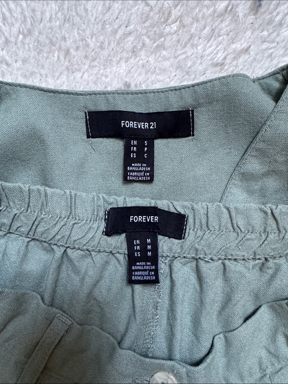 Women’s Sage Green Wide-Leg Pants & Vest Set - Picture 4 of 5